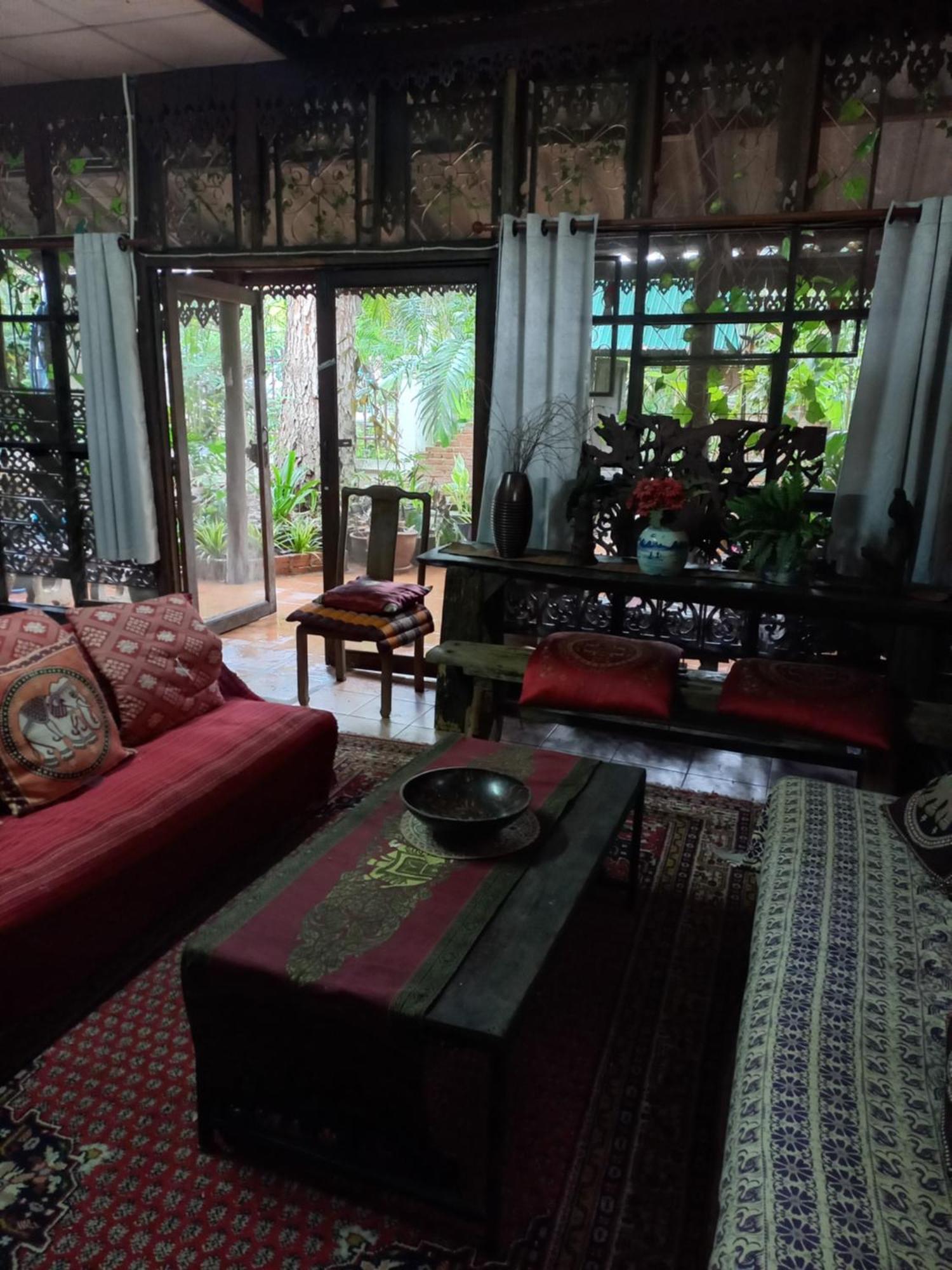 Teak House Chiang Mai Hotel Exterior photo